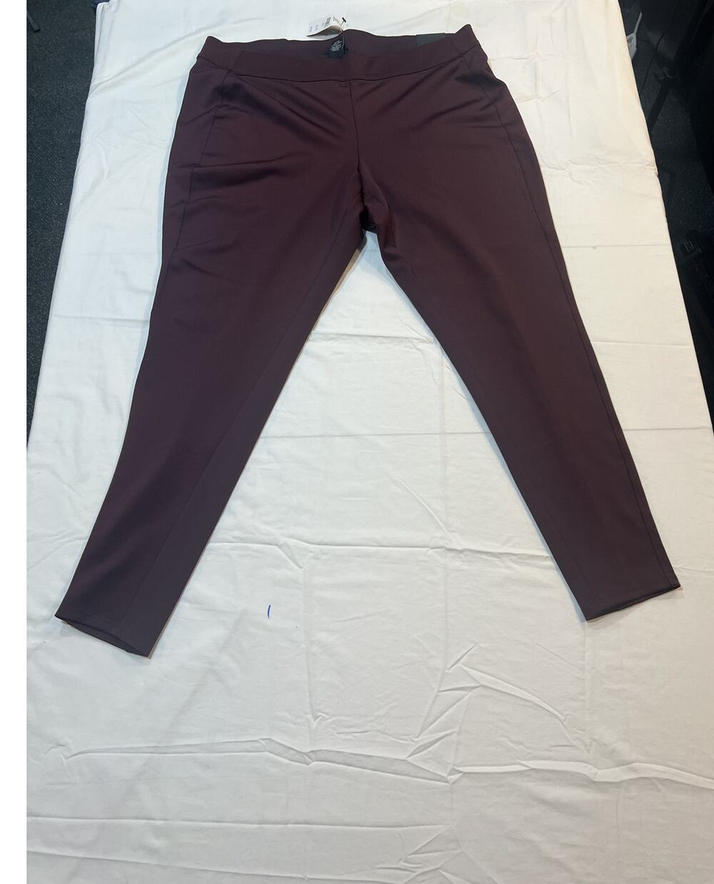 Lane Bryant Pull On Pintuck Leggings Women's Plus Size 18/20 Maroon Burgundy NWT